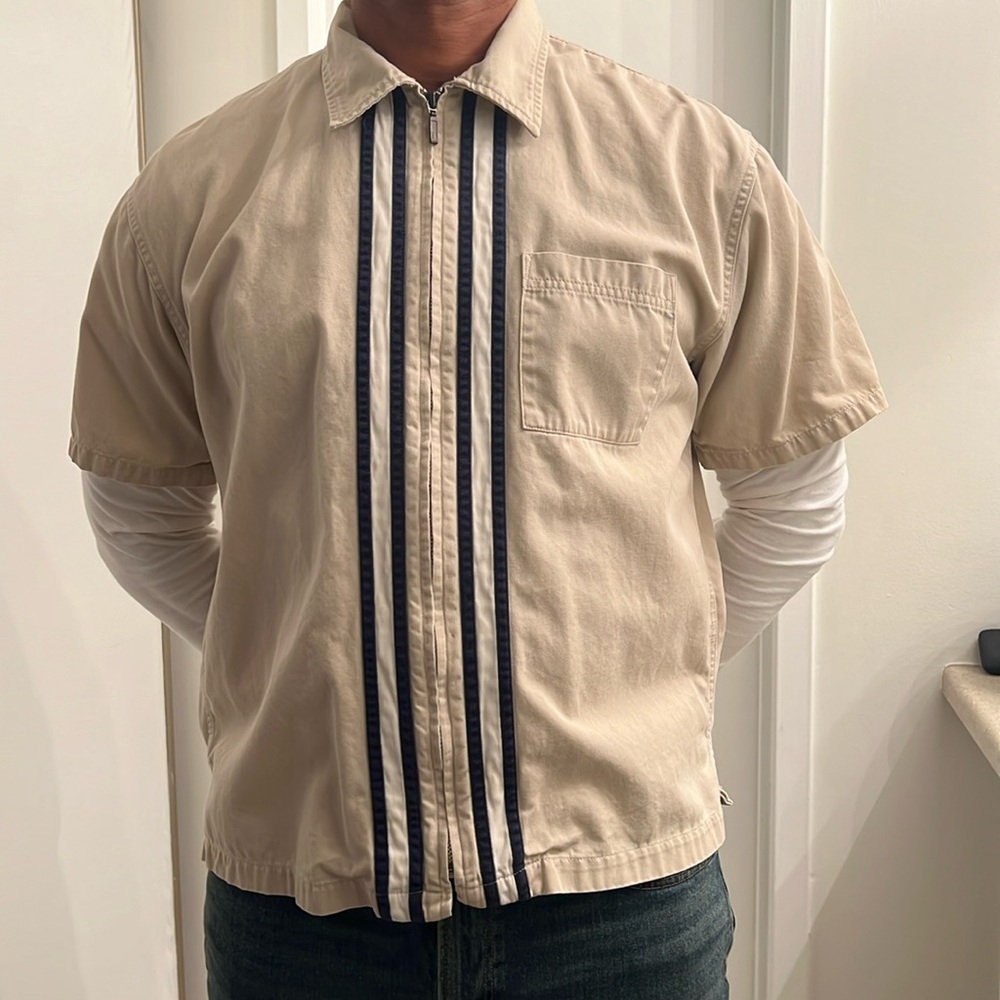 Tan, black/white racing stripe